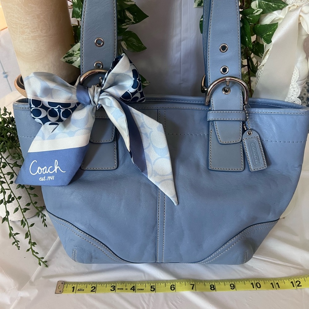Vintage Coach Light Blue SoHo Leather Tote - Picture 6 of 10